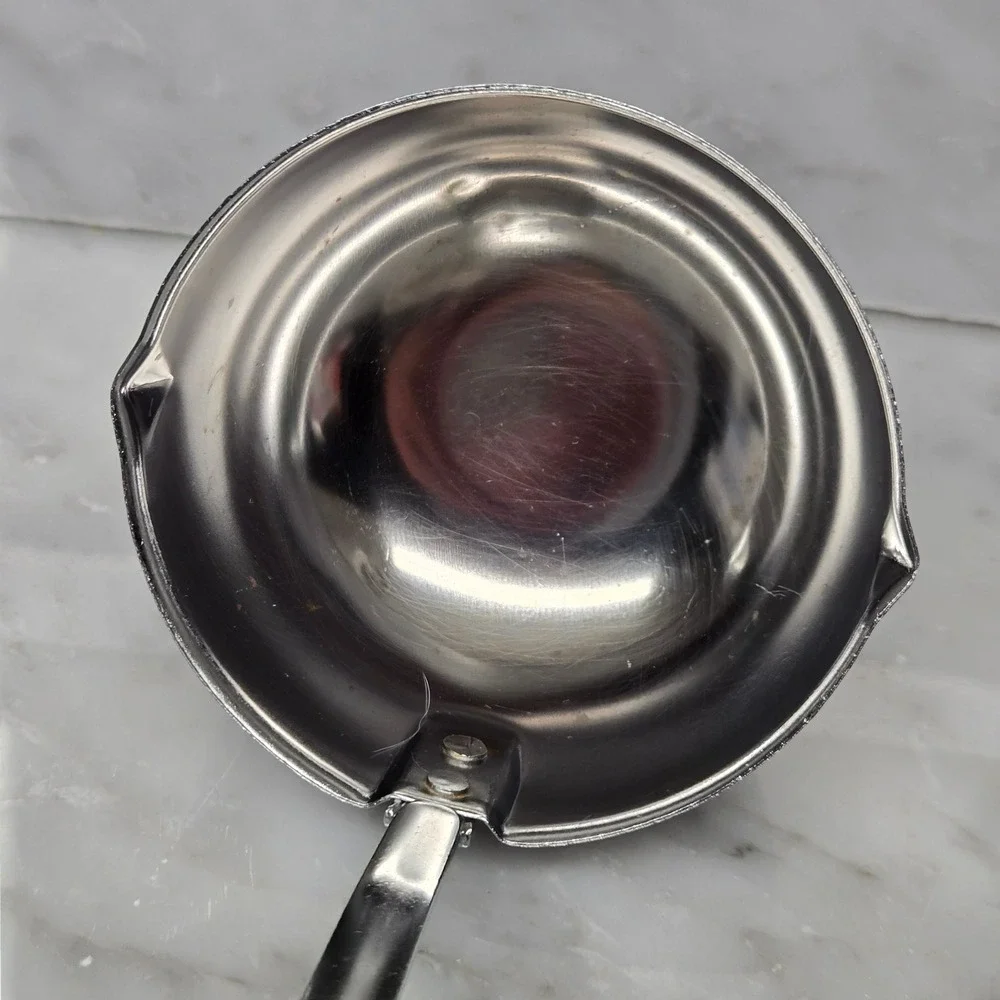 Ekco vintage gravy